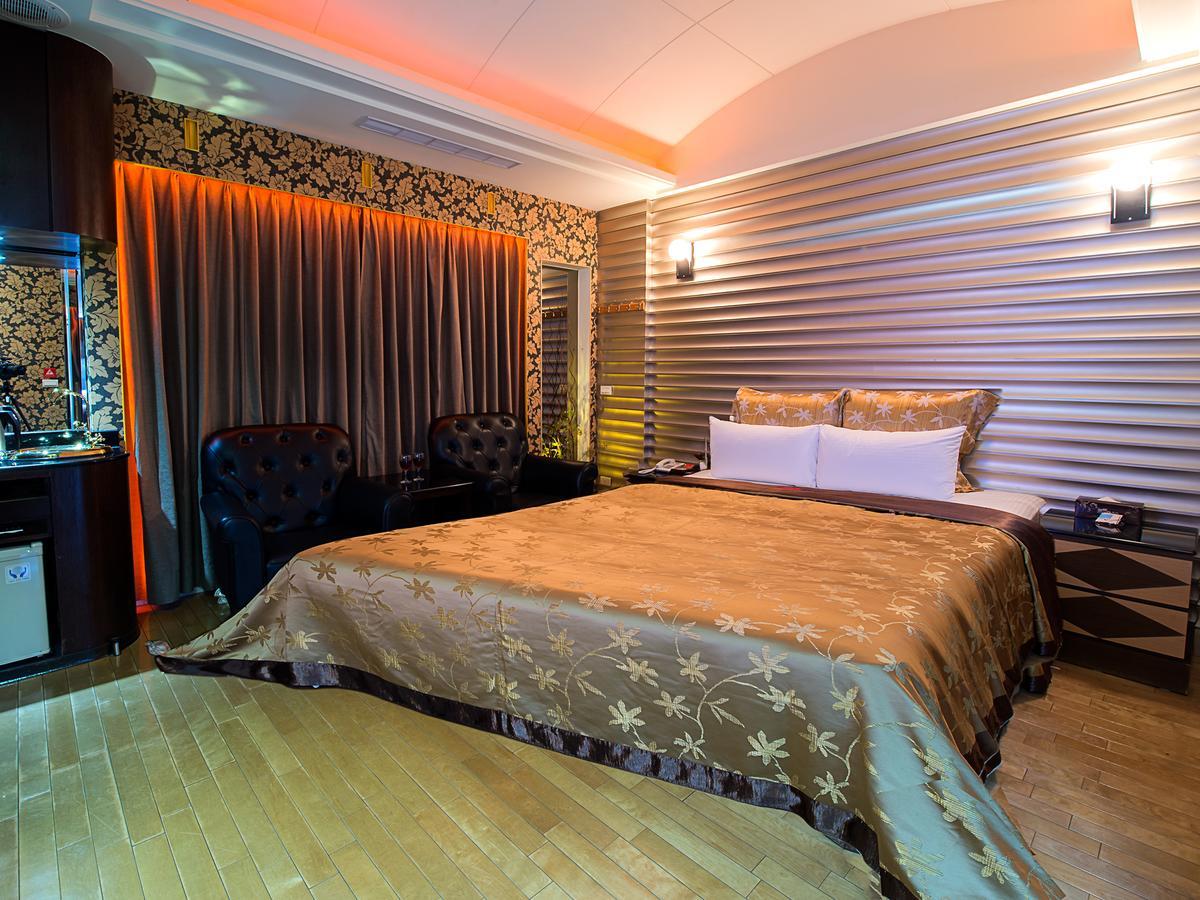 Lai Yin Motel Longtan Exterior photo